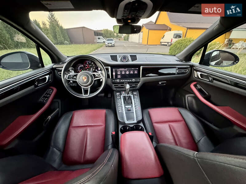 Внедорожник / Кроссовер Porsche Macan 2019 в Киеве