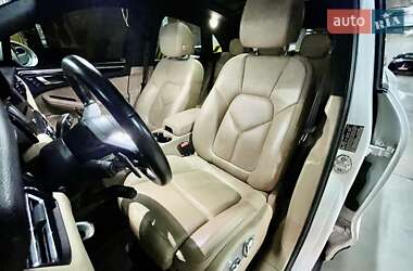 Внедорожник / Кроссовер Porsche Macan 2019 в 