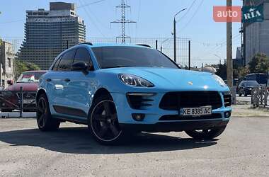 Позашляховик / Кросовер Porsche Macan 2016 в Дніпрі