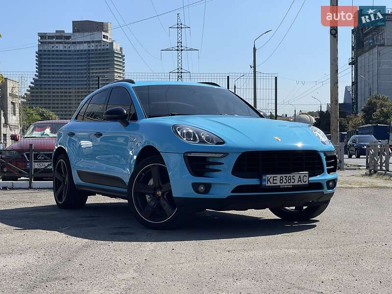 Porsche Macan 2016