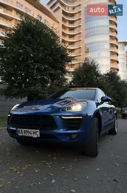 Внедорожник / Кроссовер Porsche Macan 2015 в Киеве