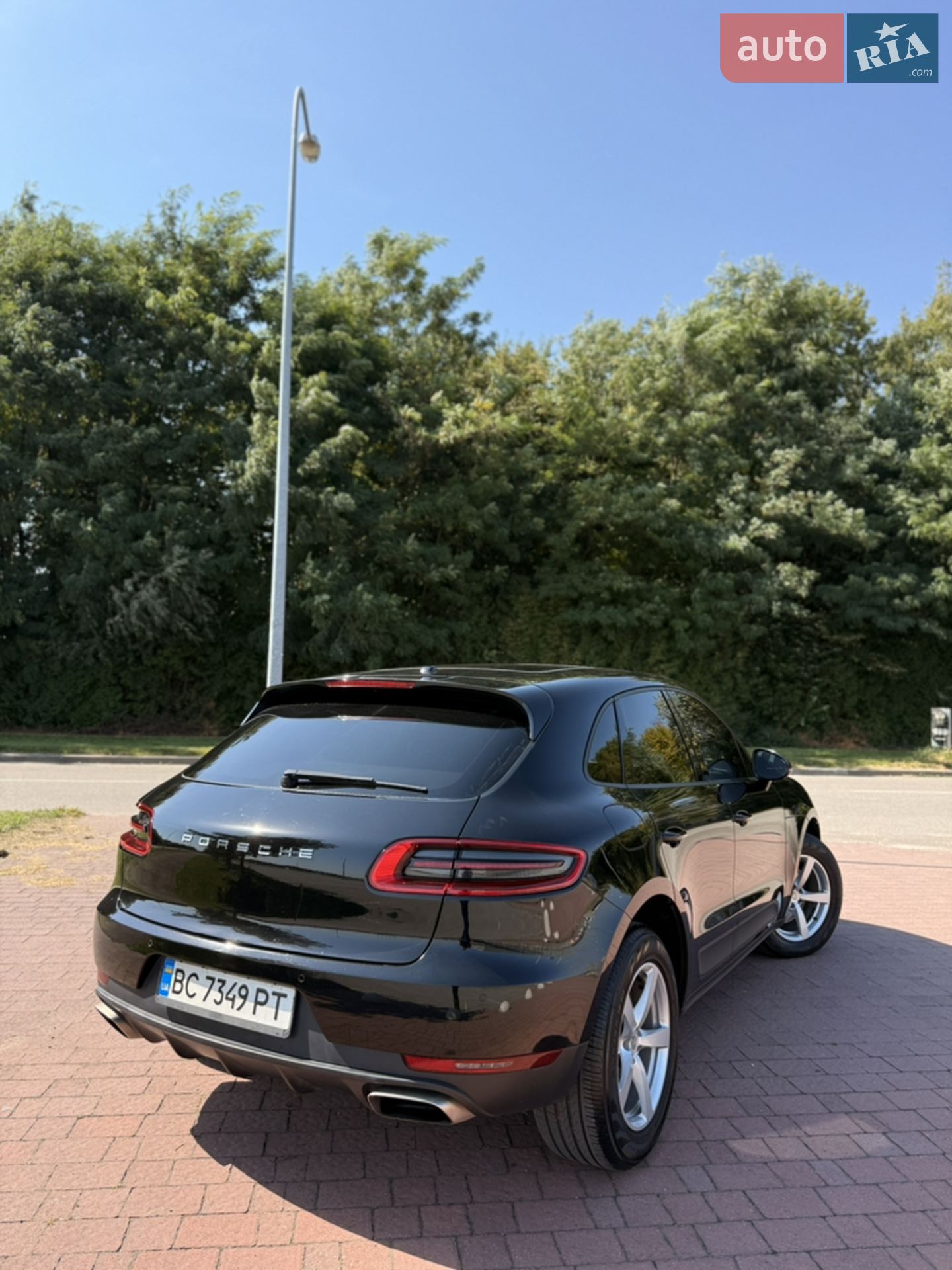 2016 Porsche Macan - мініатюра 3