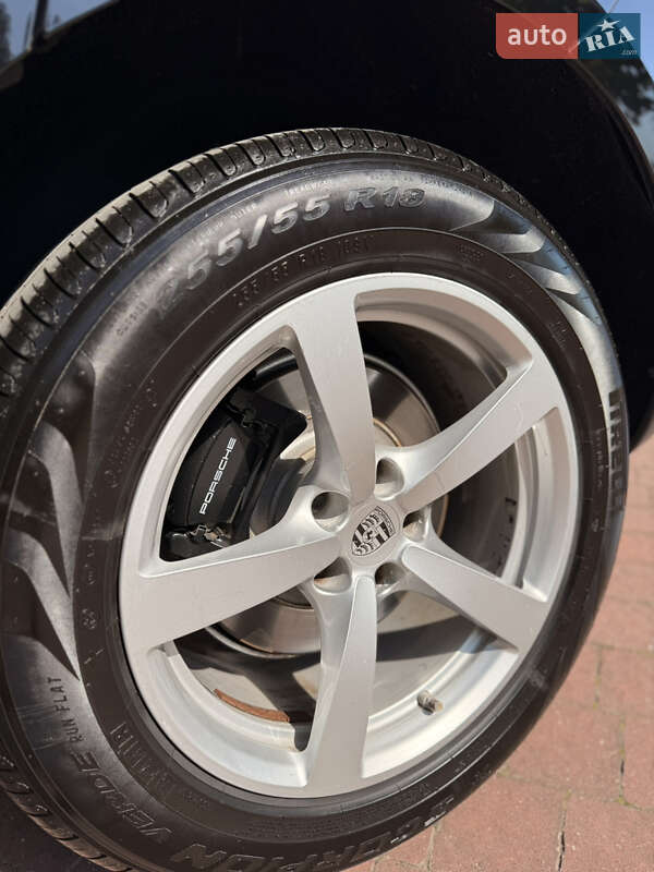 Внедорожник / Кроссовер Porsche Macan 2016 в Львове