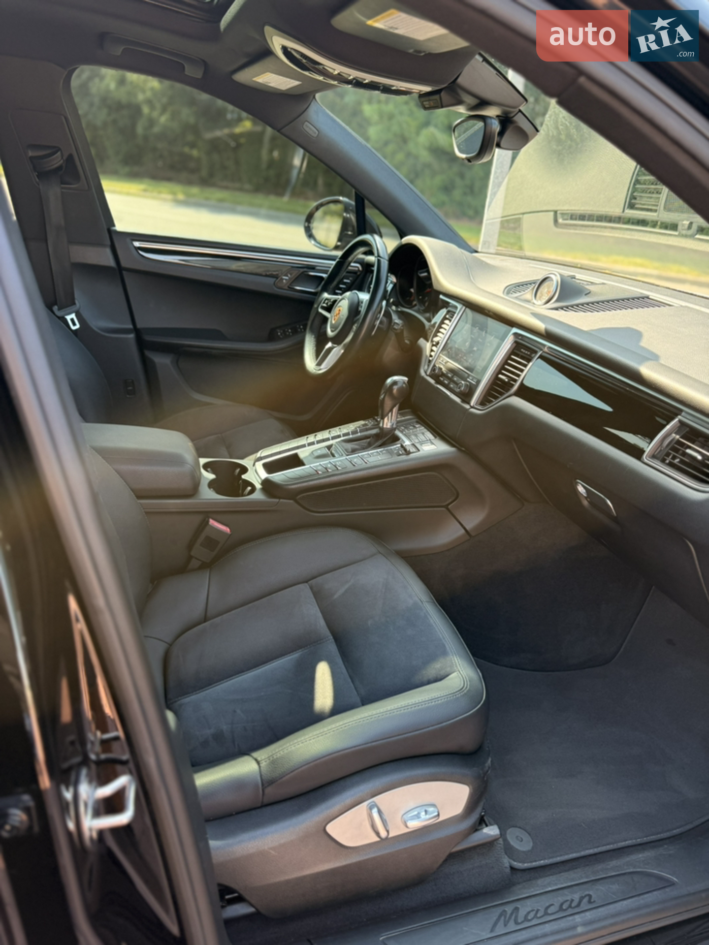 2016 Porsche Macan - мініатюра 11