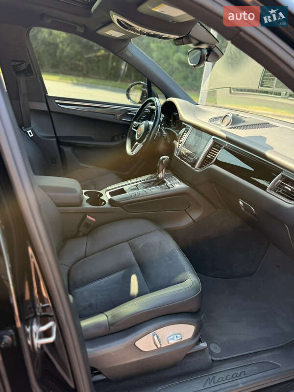 Внедорожник / Кроссовер Porsche Macan 2016 в Львове