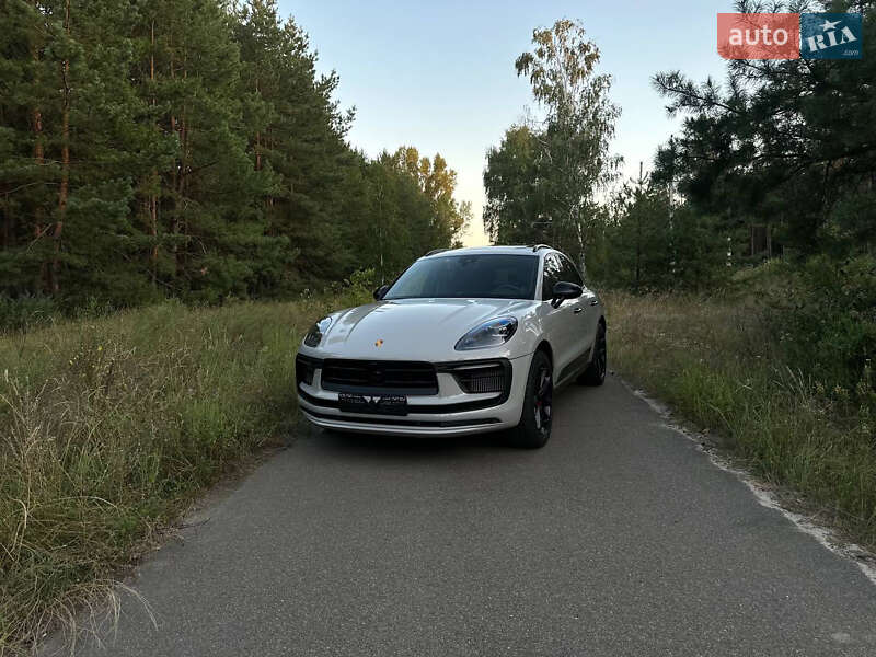 Внедорожник / Кроссовер Porsche Macan 2023 в 