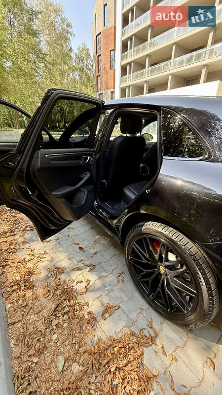 Позашляховик / Кросовер Porsche Macan 2023 в Тернополі фото 22 Позашляховик / Кросовер Porsche Macan 2023 в Тернополі