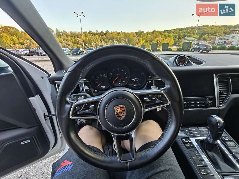 Внедорожник / Кроссовер Porsche Macan 2017 в Днепре