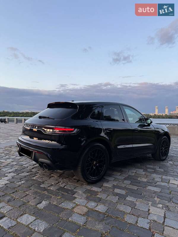 Внедорожник / Кроссовер Porsche Macan 2019 в Киеве
