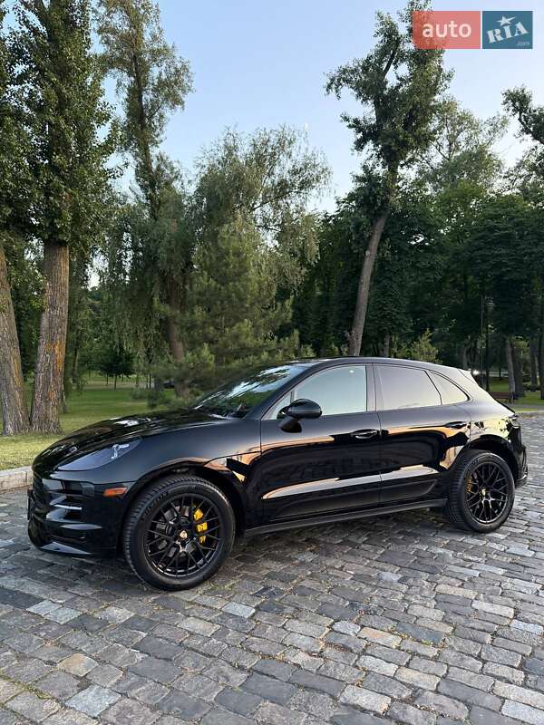 Внедорожник / Кроссовер Porsche Macan 2019 в Киеве
