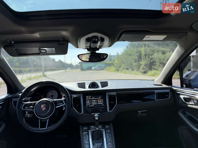 Позашляховик / Кросовер Porsche Macan 2014 в Кременчуці