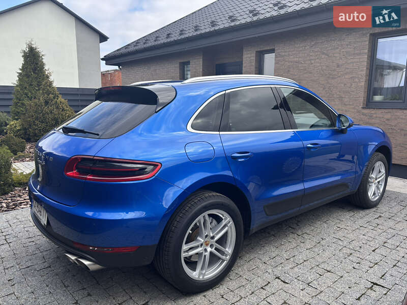 Porsche Macan 2015