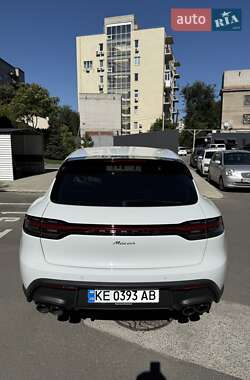 Внедорожник / Кроссовер Porsche Macan 2022 в 