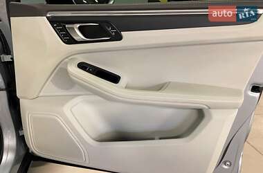 Внедорожник / Кроссовер Porsche Macan 2020 в 
