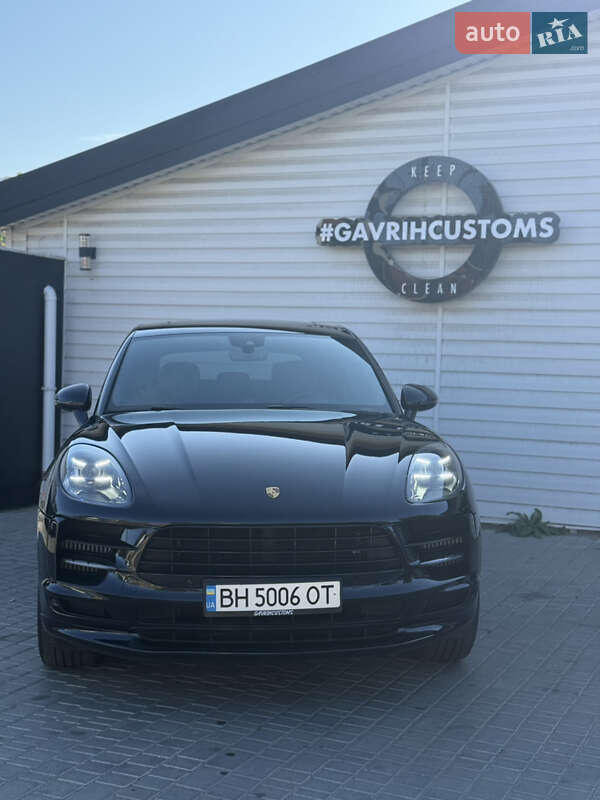 Позашляховик / Кросовер Porsche Macan 2019 в Чорноморську