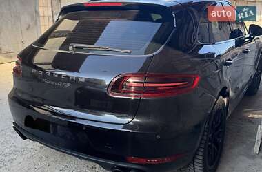 Внедорожник / Кроссовер Porsche Macan 2017 в 