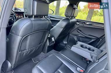Внедорожник / Кроссовер Porsche Macan 2014 в 