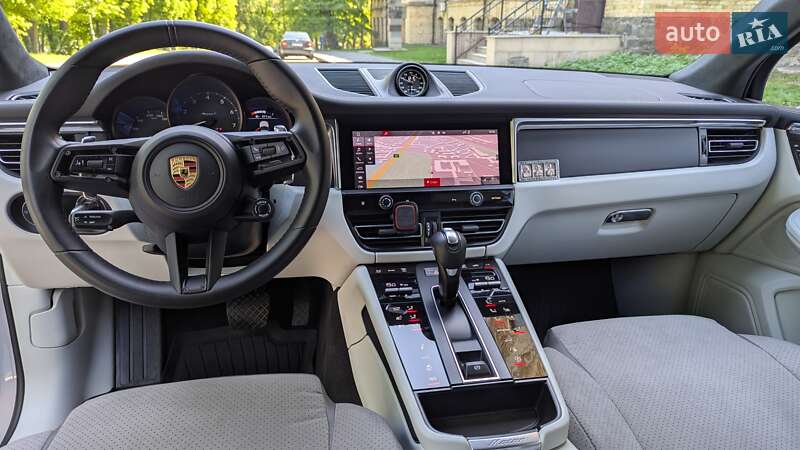 Внедорожник / Кроссовер Porsche Macan 2022 в Киеве