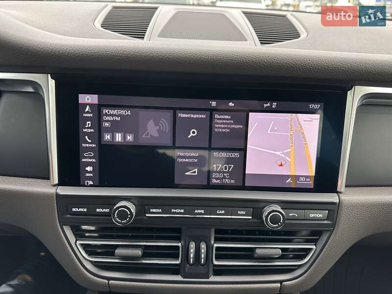 Внедорожник / Кроссовер Porsche Macan 2021 в Киеве