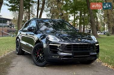 Внедорожник / Кроссовер Porsche Macan 2016 в Киеве