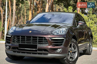 Внедорожник / Кроссовер Porsche Macan 2017 в 