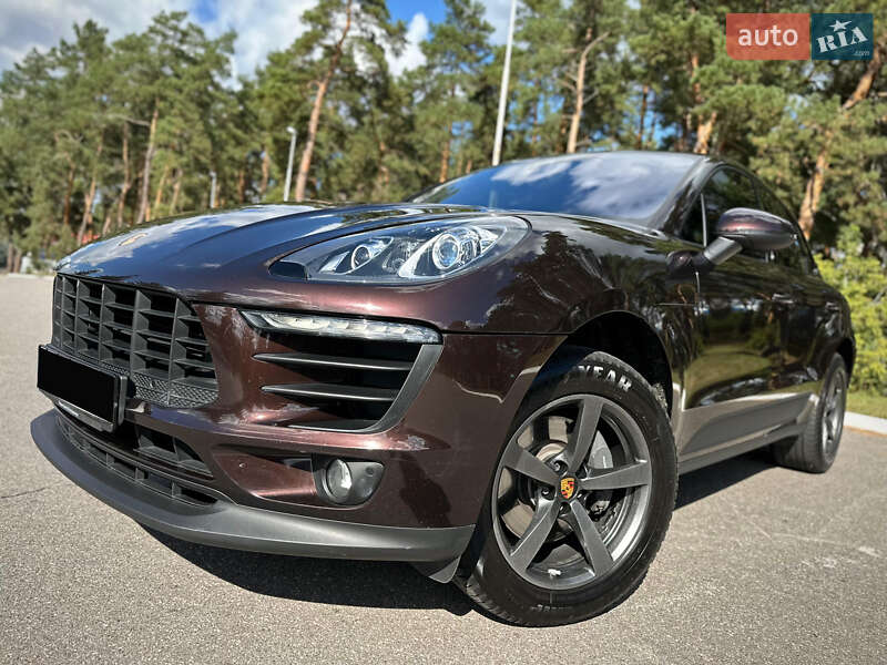 Внедорожник / Кроссовер Porsche Macan 2017 в Киеве