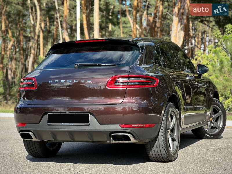 Внедорожник / Кроссовер Porsche Macan 2017 в Киеве