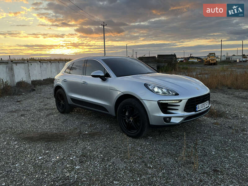 Porsche Macan 2015