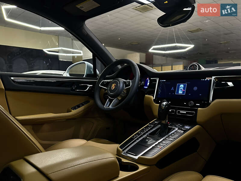 Внедорожник / Кроссовер Porsche Macan 2016 в Николаеве