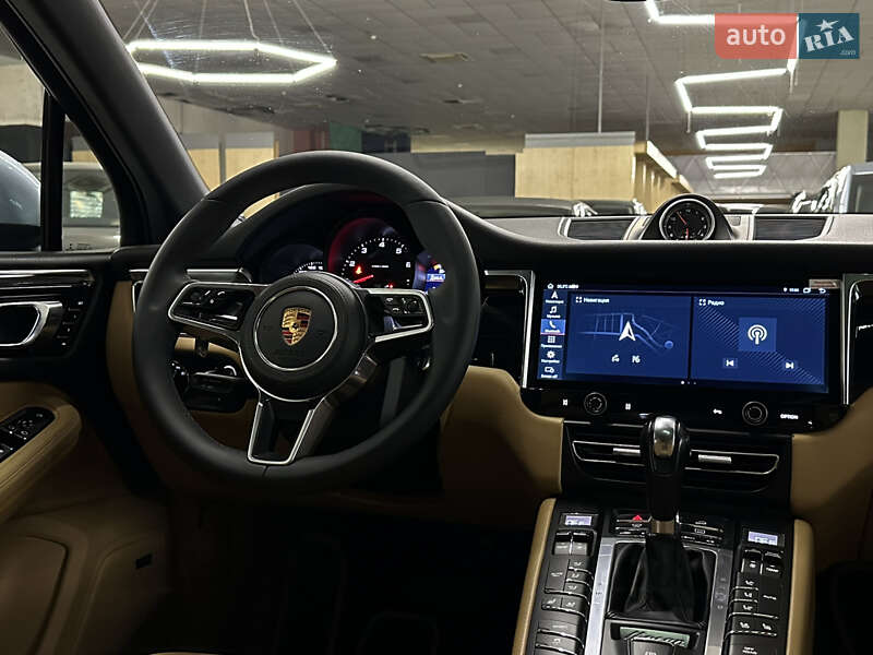 Внедорожник / Кроссовер Porsche Macan 2016 в Николаеве