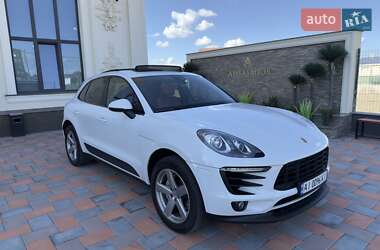 Внедорожник / Кроссовер Porsche Macan 2016 в Черновцах