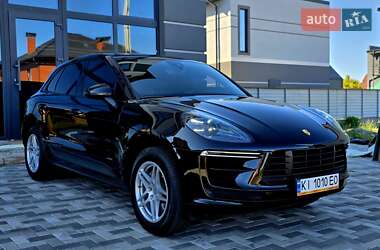Внедорожник / Кроссовер Porsche Macan 2017 в 