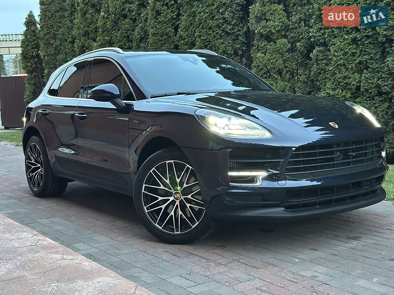 Внедорожник / Кроссовер Porsche Macan 2021 в Киеве