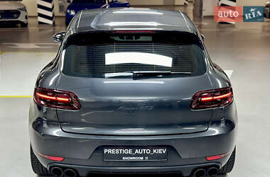 Внедорожник / Кроссовер Porsche Macan 2016 в 