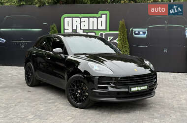 Внедорожник / Кроссовер Porsche Macan 2020 в 