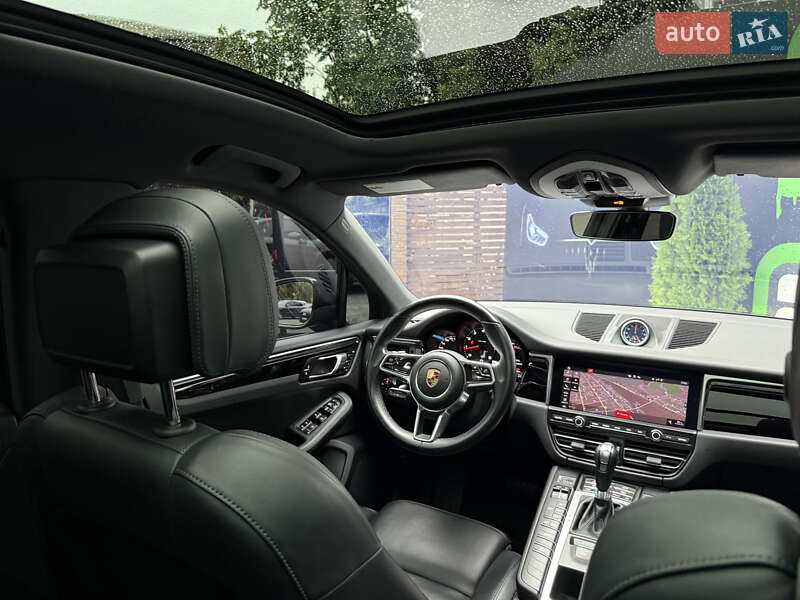 Внедорожник / Кроссовер Porsche Macan 2020 в Киеве
