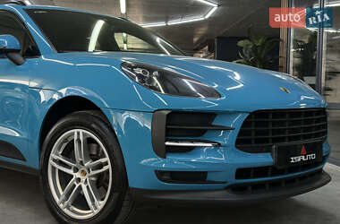 Внедорожник / Кроссовер Porsche Macan 2018 в 