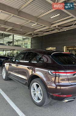 Внедорожник / Кроссовер Porsche Macan 2019 в Киеве