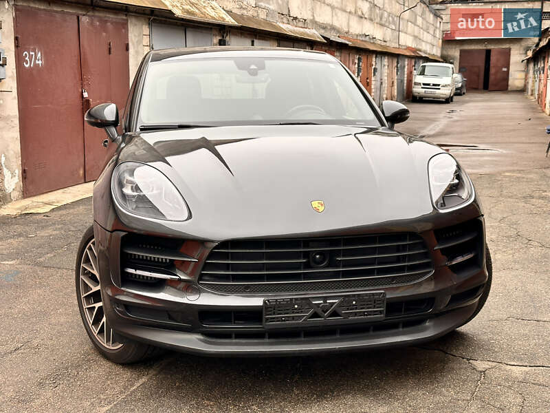 Внедорожник / Кроссовер Porsche Macan 2019 в Киеве