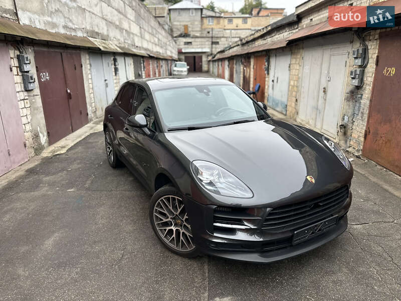 Внедорожник / Кроссовер Porsche Macan 2019 в Киеве