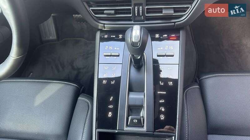 Позашляховик / Кросовер Porsche Macan 2024 в Києві фото 25 Позашляховик / Кросовер Porsche Macan 2024 в Києві