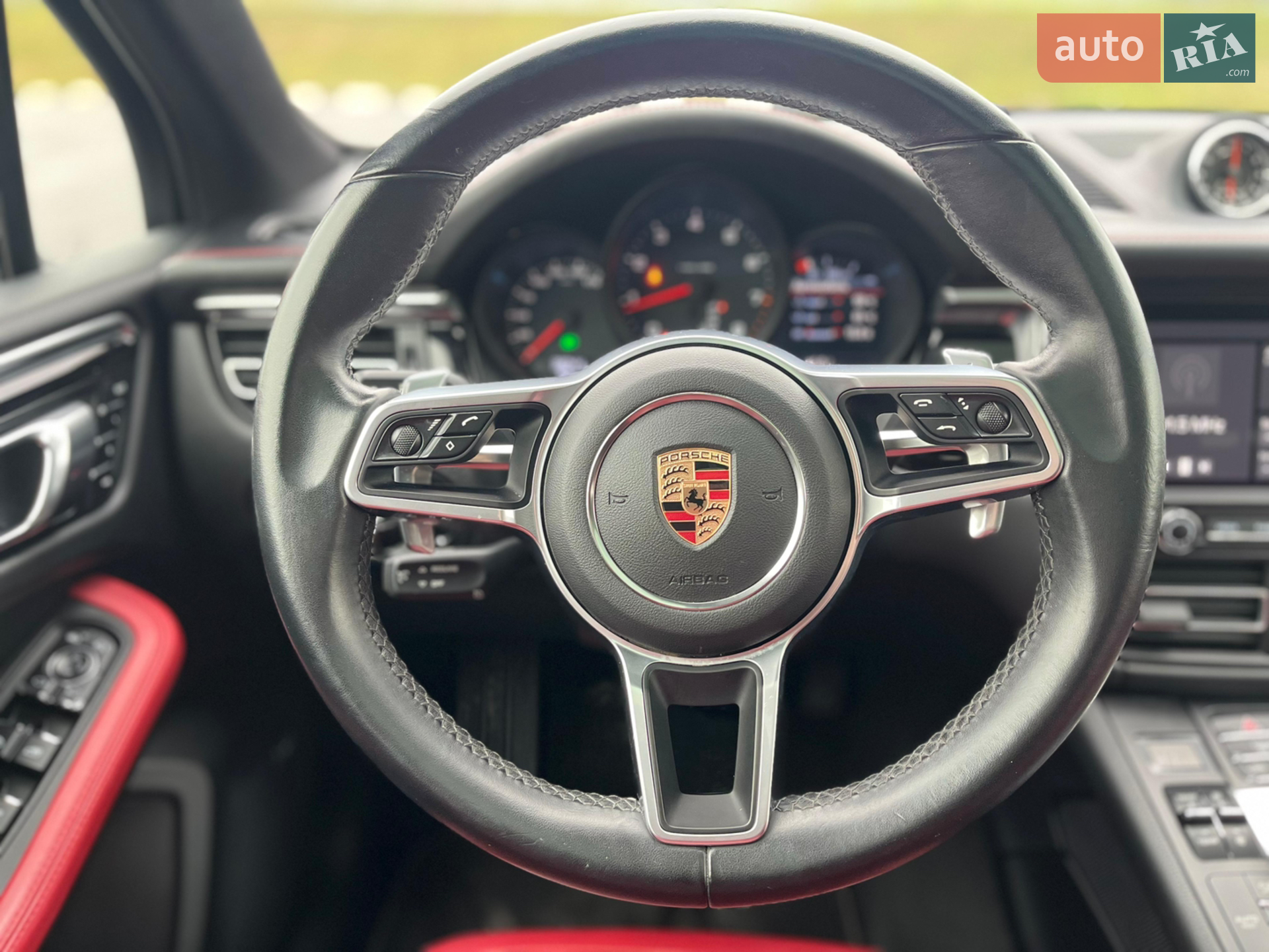 2020 Porsche Macan - мініатюра 15