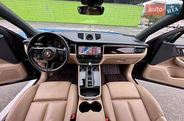 Внедорожник / Кроссовер Porsche Macan 2021 в 