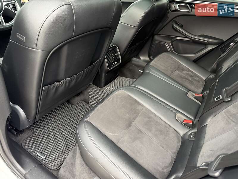 Внедорожник / Кроссовер Porsche Macan 2015 в Виннице фото 33 Внедорожник / Кроссовер Porsche Macan 2015 в Виннице