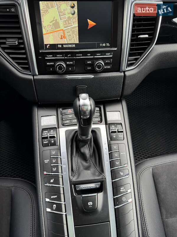 Внедорожник / Кроссовер Porsche Macan 2015 в Виннице фото 49 Внедорожник / Кроссовер Porsche Macan 2015 в Виннице