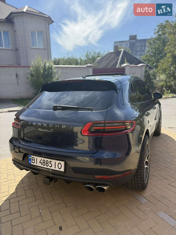 Внедорожник / Кроссовер Porsche Macan 2014 в Запорожье