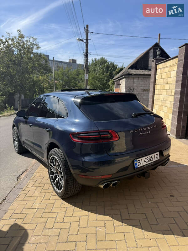 Внедорожник / Кроссовер Porsche Macan 2014 в Запорожье