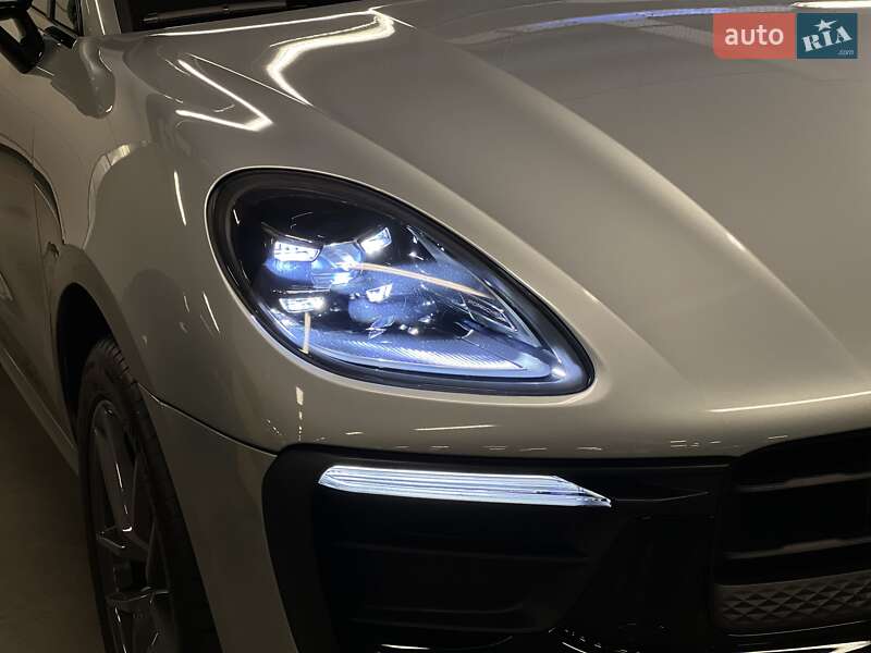Внедорожник / Кроссовер Porsche Macan 2024 в Киеве