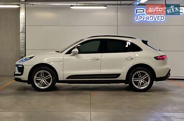 Внедорожник / Кроссовер Porsche Macan 2024 в 