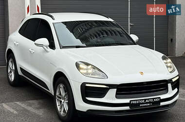 Внедорожник / Кроссовер Porsche Macan 2023 в 
